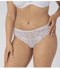 Triumph - Tempting Lace Brazilian String – białe - koronkowe majtki typu string