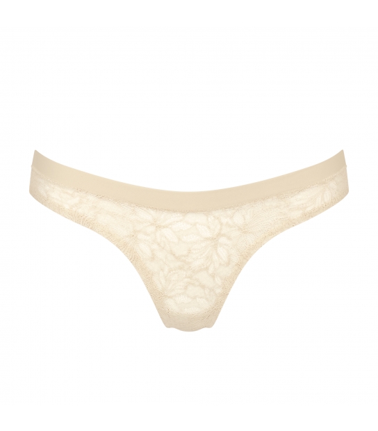 Shop Triumph High rise Lavish Spotlight thong - Red on