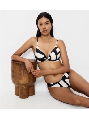 Triumph Summer Allure P 01